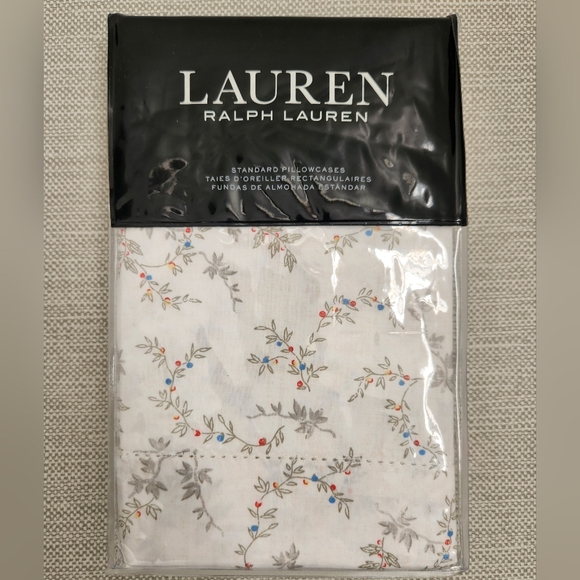 Lauren Ralph Lauren Carolyne Vine Cotton Two Standard Pillowcases - Picture 1 of 10